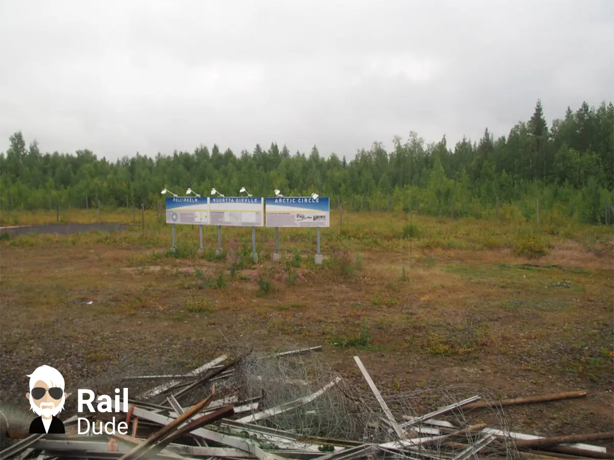 Bahnstrecke zum Polarkreis.